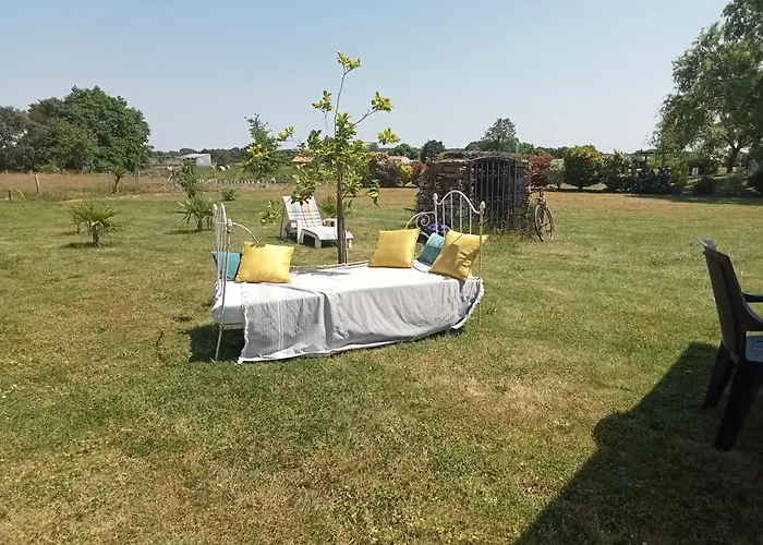 L' Art Champ Beau Bed & Breakfast